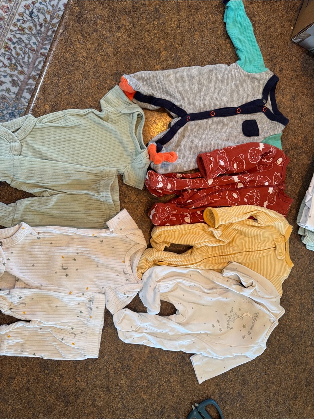 Assorted Baby footed One-Piece and two piece pant Sets. Size Preemie